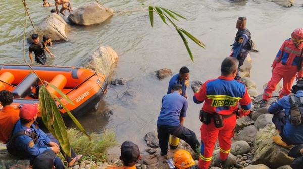 Tragis! Bocah 6 Tahun di Bogor Hanyut Saat Menemani Ibunya Mencuci, Ditemukan Tewas