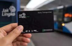 Naik Transjakarta hingga KRL Pakai Kartu Hitam JakLingko Cuma Rp 10.000, Begini Caranya