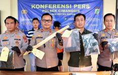 Sadis! Perampok Bacok Ibu dan Anak Setelah Ketahuan Beraksi di Depok