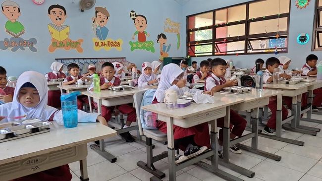 Heboh! BGN Disebut Tetap Ingin Gunakan Anggaran Pendidikan Rp 224 Triliun untuk MBG 2027
