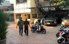 Gara-gara Judi Online, Satpam Supermarket di Jakbar Nekat Curi Sembako Selama 5 Bulan