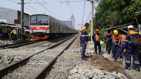 KAI Jakarta Tutup 31 Perlintasan Liar Sepanjang 2026, Cegah Kecelakaan di Jalur Kereta