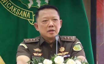 Hotman Paris Sebut Penanganan Kasus Febrie Adriansyah