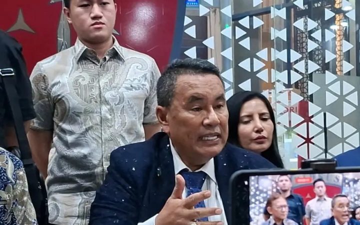Hotman Paris Minta Maaf kepada Wartawan Usai Ucapannya Tuai Kritik