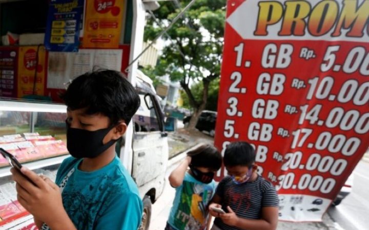 MK Putuskan Sisa Kuota Internet Tak Boleh Hangus