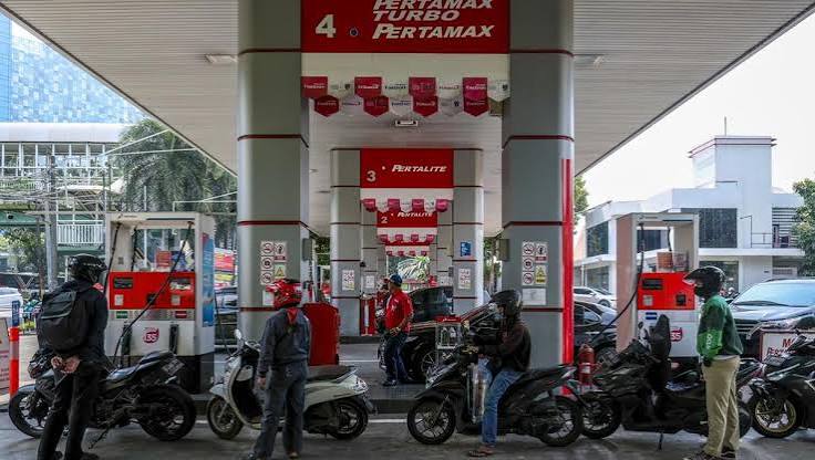 Bapenda Sultra Pastikan Isu Kendaraan Menunggak Pajak Dilarang Isi Pertalite di SPBU Belum Berlaku