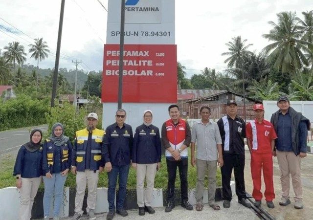 Prabowo Tetapkan Harga Khusus Solar Rp15.000 per Liter untuk Nelayan