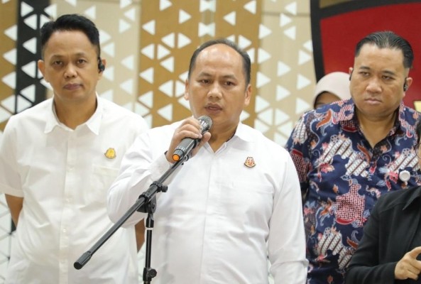 Kejagung Bentuk Tim Khusus Beranggotakan 9 Jaksa untuk Usut Kasus Febrie Adriansyah