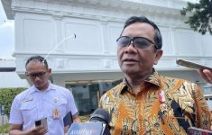 Mahfud MD Nilai Presiden Bisa Minta KPK Ambil Alih Kasus Febrie Adriansyah