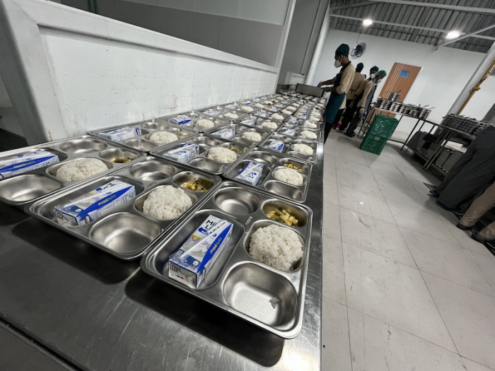Satpam Dapur MBG di Ciputat Diduga Curi 1.700 Ompreng