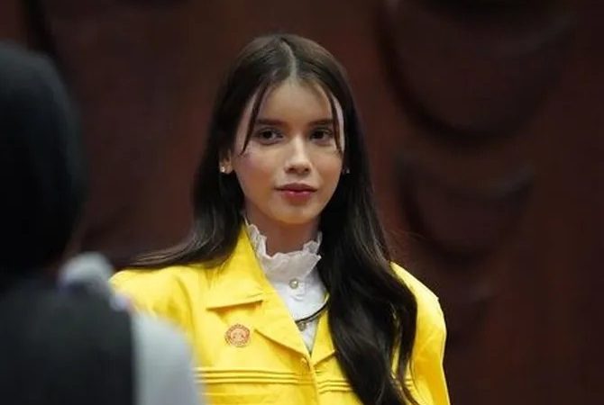Sabrina Chairunnisa Putuskan Mundur dari Program Doktor UI