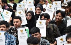 Pemprov DKI Jakarta Realisasikan Pemutihan Ijazah Tahap I 2026