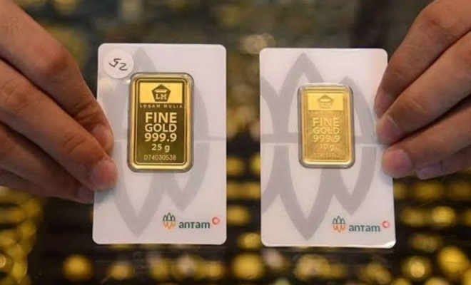 Harga Emas Antam Hari Ini Turun Rp20.000