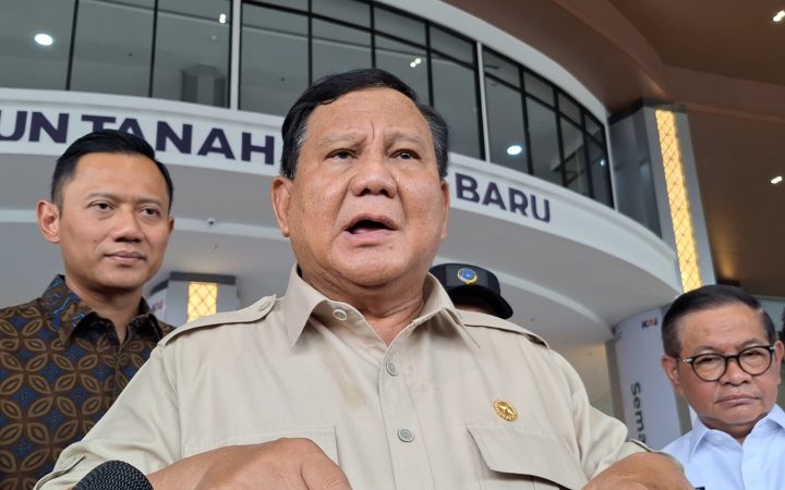 Prabowo Dorong Pembangunan Jalur Kereta Trans Sumatra dan Trans Kalimantan