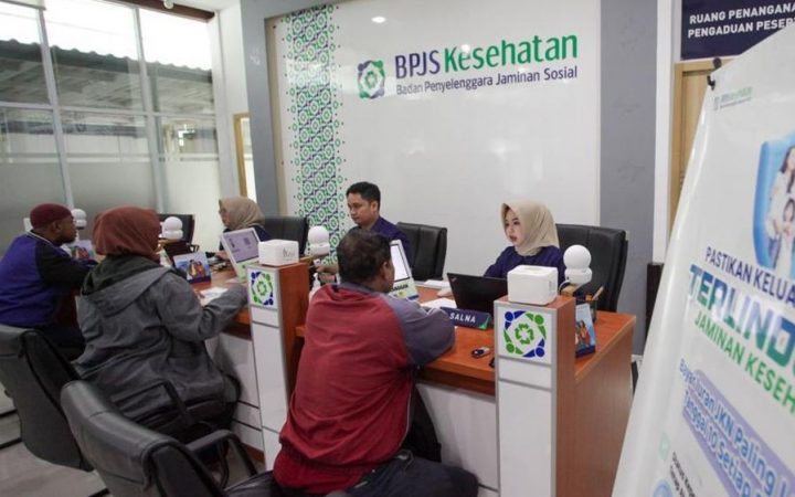 Pemerintah Kaji Kepesertaan BPJS Kesehatan Aktif sebagai Syarat Pembuatan Paspor hingga SIM