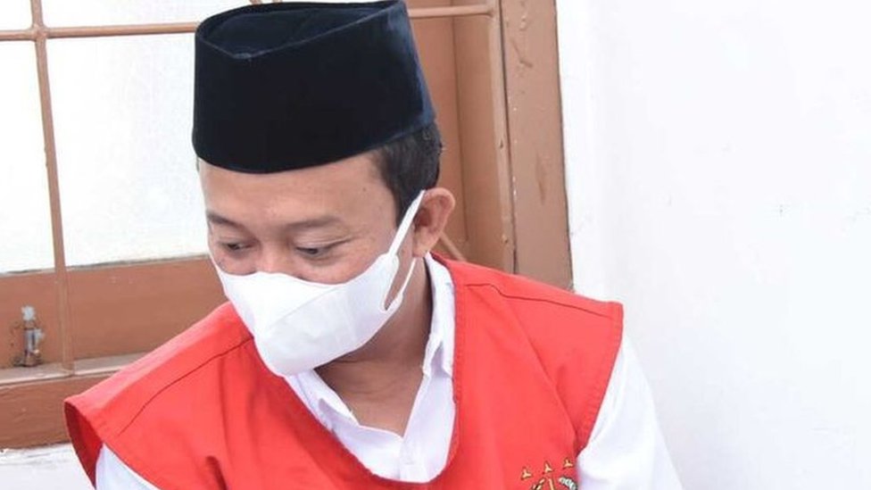 MA Tolak Kasasi Herry Wirawan Terhadap 13 Santriwati
