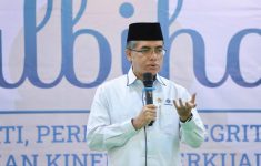 Menaker Minta Perusahaan Tak Cantumkan Syarat Usia dan “Good Looking”