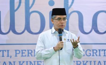 Menaker Minta Perusahaan Tak Cantumkan Syarat Usia dan “Good Looking”