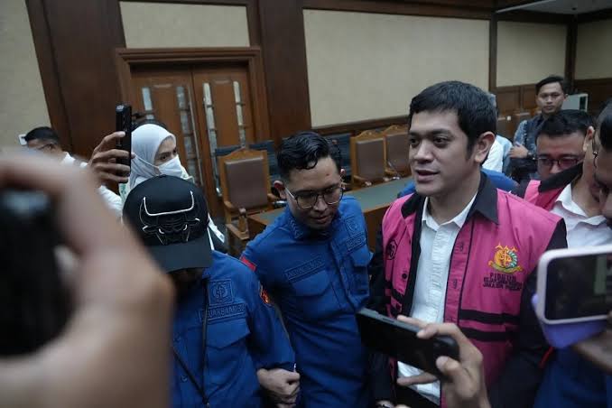 Sembilan Hakim Perkara Korupsi Minyak Mentah Pertamina