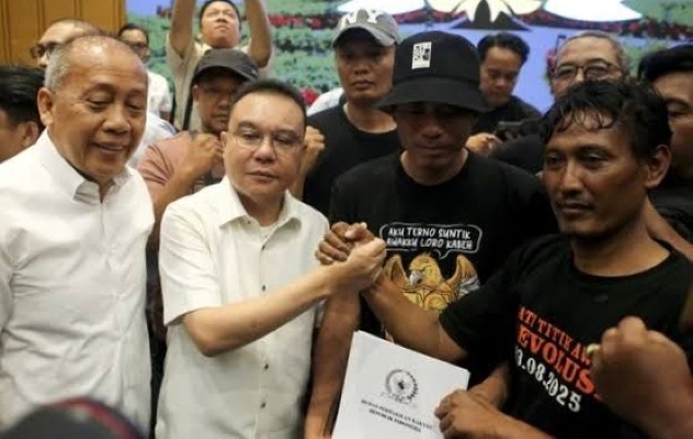 Ditemui Massa Pati di DPR, Dasco Janji RUU Perampasan Aset