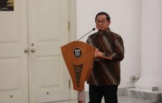Pramono Anung Berencana Minta Pagar Tinggi di Mal dan Perkantoran Dibongkar