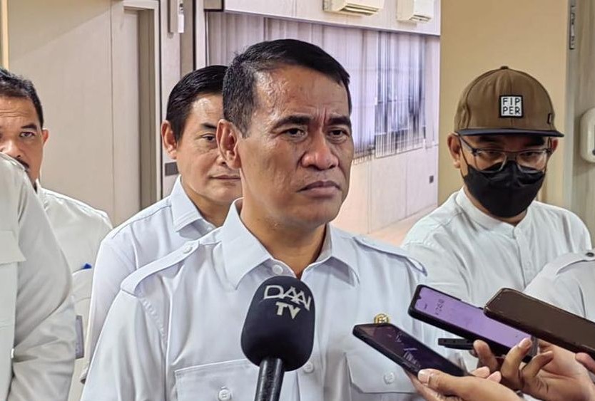 Mentan Copot 14 Pejabat Kementan