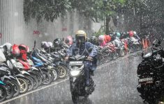 Jakarta Diprakirakan Hujan Sore hingga Malam