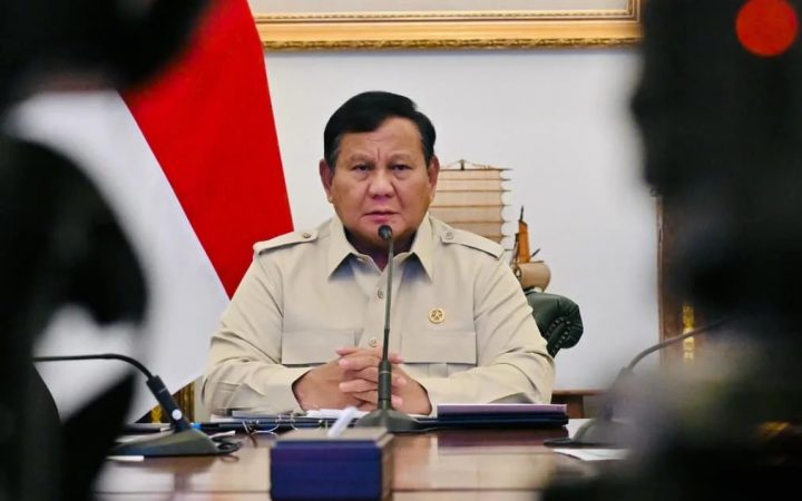 Prabowo Siapkan Kapal Induk dari Italia untuk Tangani Bencana