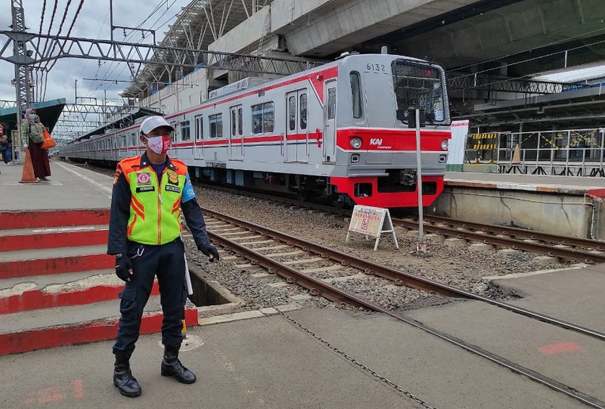 KAI Commuter Tambah 13 Perjalanan KRL Bogor Mulai Hari Ini