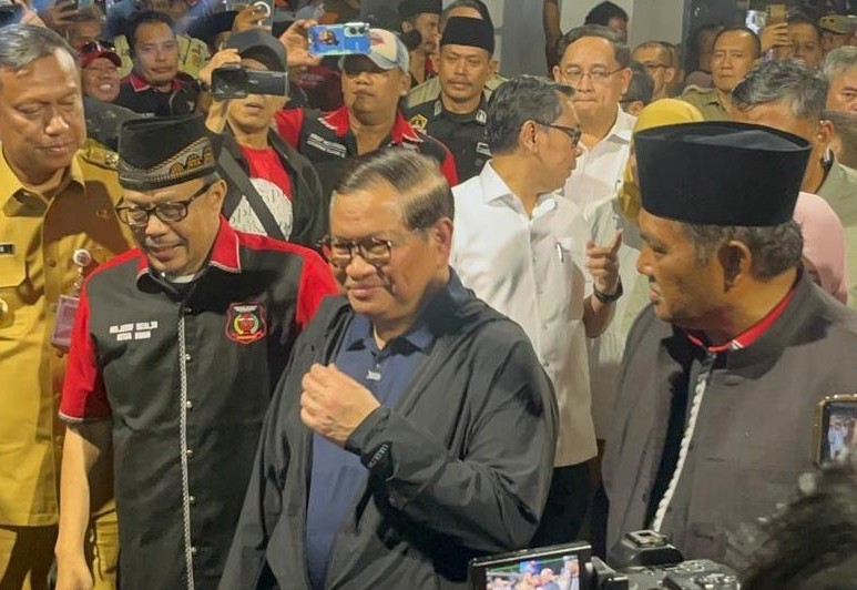 Pramono Anung Tata 614 Pedagang Kramat Jati