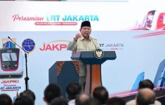 Prabowo Resmikan LRT Kelapa Gading-Manggarai