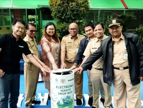 9.000 Sekolah di Jakarta Mulai Kelola Sampah Elektronik