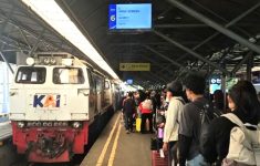 HUT ke-81 KAI, Tiket Kereta Cukup Bayar 81 Persen Mulai Hari Ini
