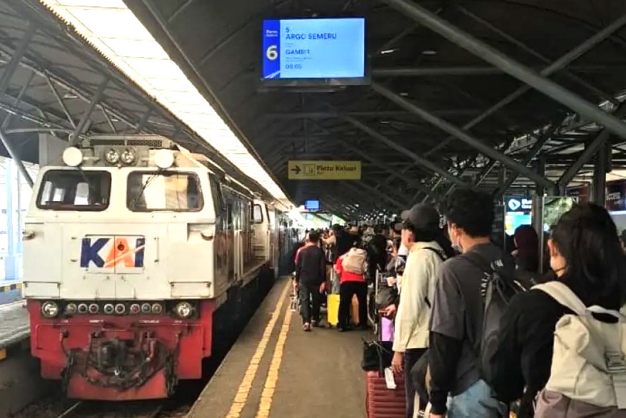 HUT ke-81 KAI, Tiket Kereta Cukup Bayar 81 Persen Mulai Hari Ini