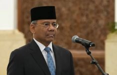 Suahasil Nazara Instruksikan Bea Cukai Gempur Rokok Ilegal