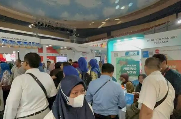 Mulai 1 Januari 2027, Pencari Kerja di Jakarta Bisa Naik Transportasi Umum Gratis