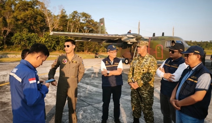 TNI AU dan BMKG Berhasil Datangkan Hujan di Kalimantan