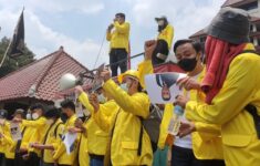 Sejumlah Dosen UI Beri Nilai Tambahan bagi Mahasiswa yang Ikut Demo