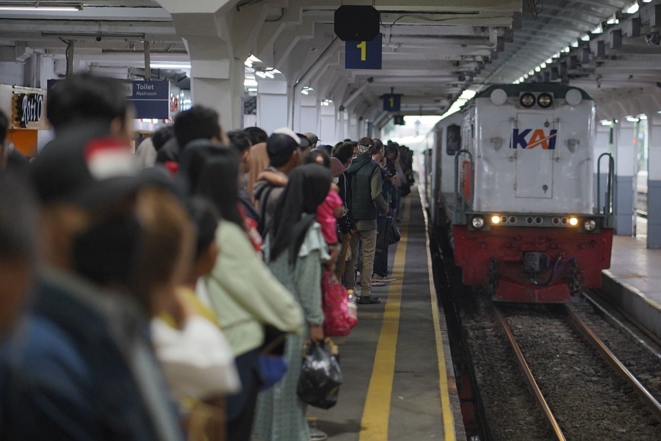 Kemenhub Desak KAI Percepat Pengadaan 35 KRL Baru