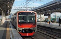 KRL Jabodetabek Kekurangan 20 Trainset