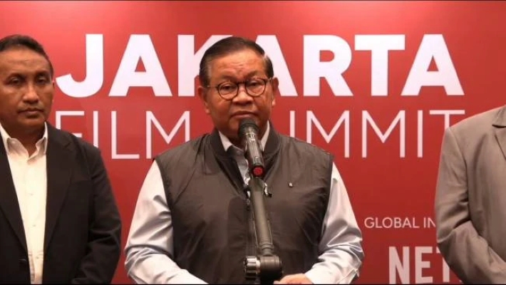Pramono Anung Apresiasi Aksi Greenpeace di Bundaran HI