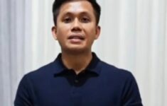 Viral Usai Bersitegang dengan Mahasiswa
