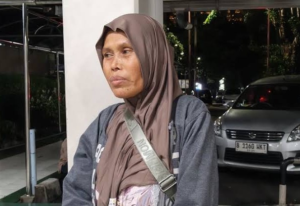 Tak Sanggup Tanggung Biaya Pengobatan, Istri Ojol yang Dilindas Mobil Listrik