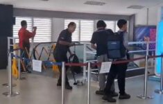 Eskalator Stasiun Duri Mendadak Berbalik Arah