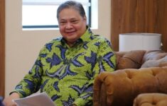 Pemerintah Tegaskan Jam Kerja Tetap 40 Jam per Minggu