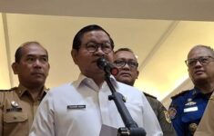 Pramono Larang Pungutan PMI di Jakarta