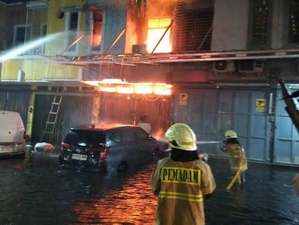 Fakta Kebakaran Terjadi Bersamaan di Jakarta Barat
