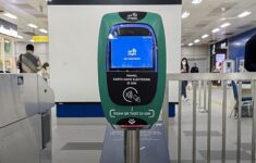 Mulai 12 Oktober 2026, MRT Jakarta Terima 6 Kartu Uang Elektronik