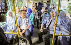 Daftar 21 Golongan yang Bisa Naik Transum Gratis di Jakarta