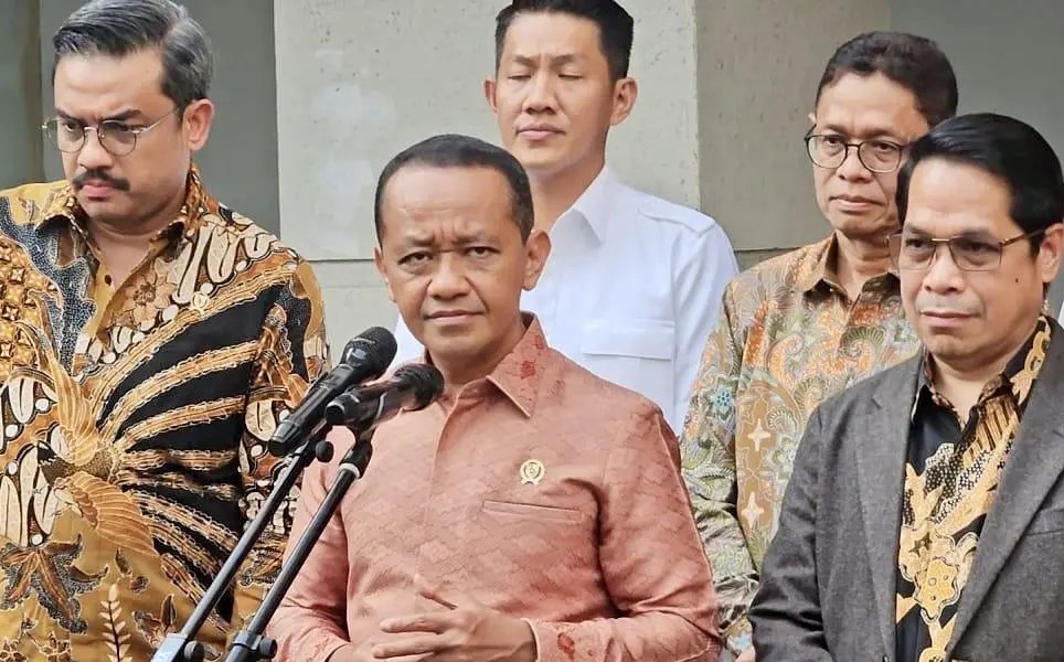 Bahlil Pastikan Stok BBM Nasional Aman hingga 18 Hari
